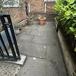 The Chelsea Hideaway - Trendy 1Bdr Flat